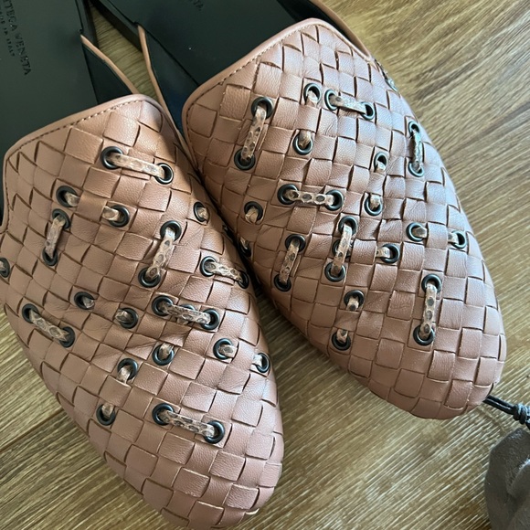 Bottega Veneta Intrecciato Mules - Picture 2 of 4